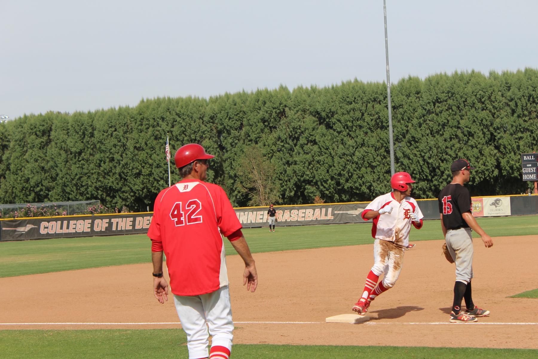 Baseball Sees Four-Game Win Streak Snapped in 10-4 Loss to Chaffey