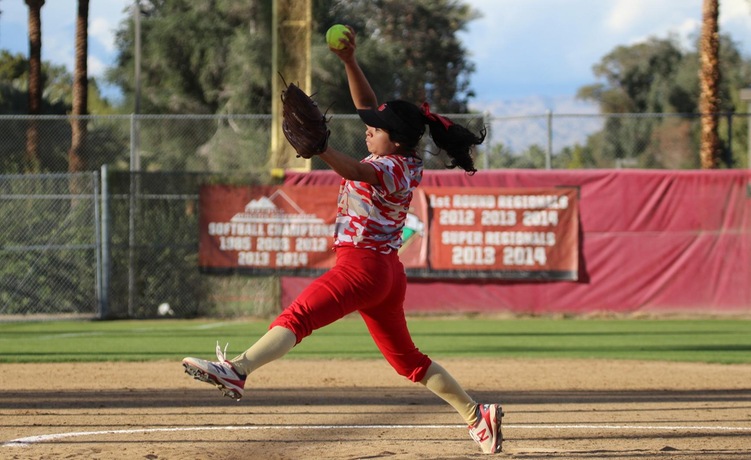 COD Softball falls in double dip to the Coyotes, 11-0 & 7-1