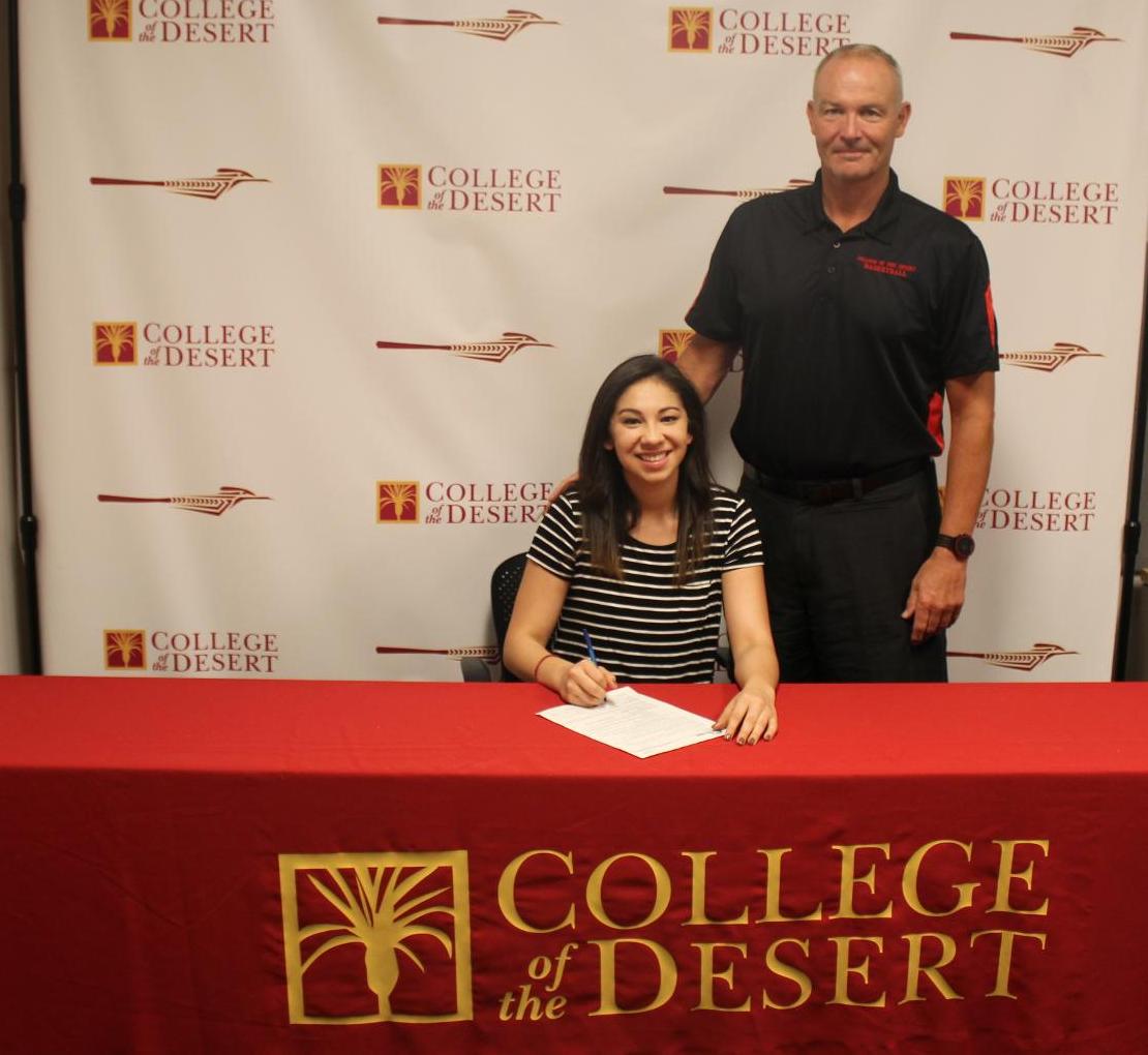 Women's Basketball: Leslie Segovia Signs with University of the Southwest (NM)