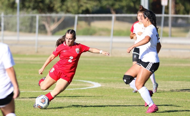 COD Women’s Soccer: Castillo grabs 6 goals as Roadrunners bowl over the Coyotes, 11-0