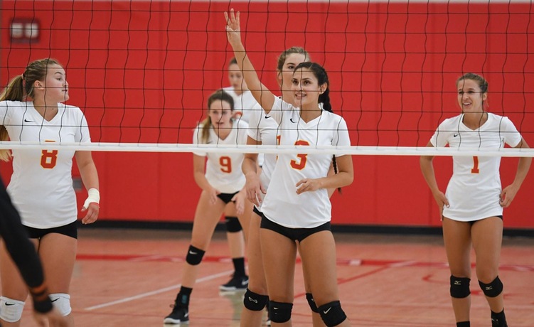 COD Women’s Volleyball knocks off the Panthers for first time since 2011, 3-0