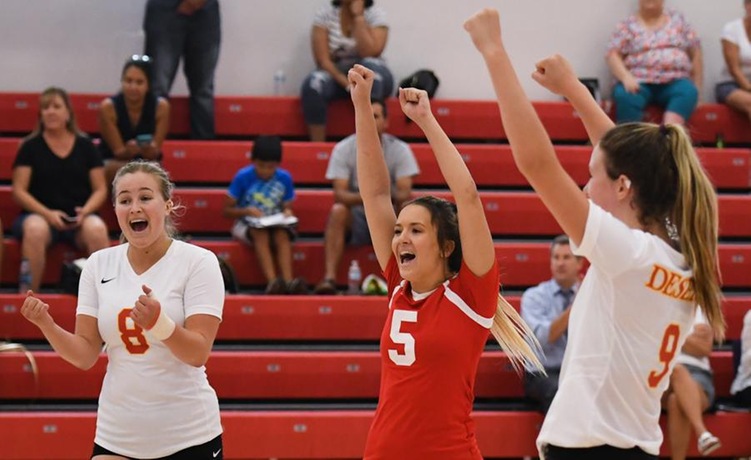 COD Women’s Volleyball rolls to a sweep of the Huskies, 3-0