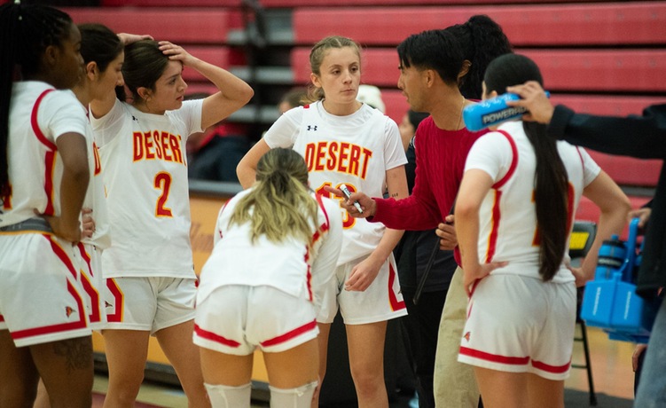 COD Women’s Basketball sinks the Vikings, 65-46