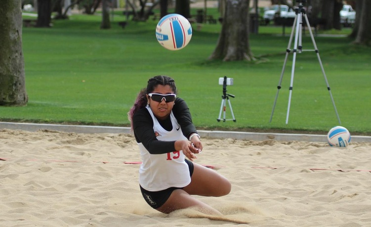 COD Beach Volleyball celebrates their home opener with split vs. Pirates, sweep of Hornets