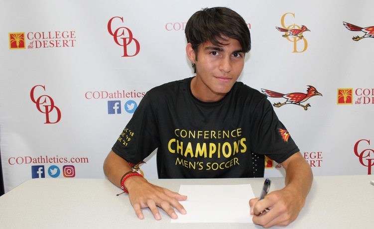 COD Men’s Soccer: Quintero signs letter with Cal State Fullerton