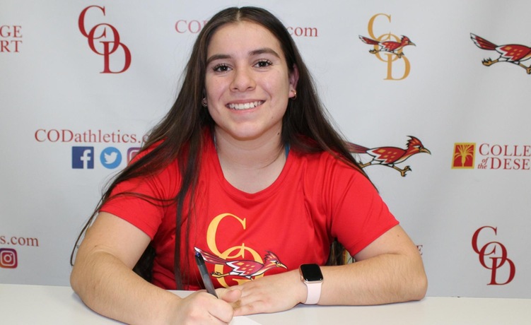 COD Women’s Soccer: Castillo signs letter with Kansas Wesleyan