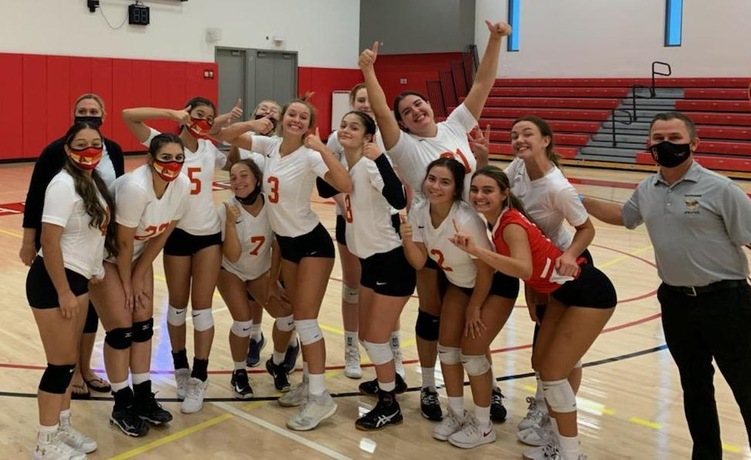 COD Women’s Volleyball finally opens the 2021 season, gets past the Comets, 3-1